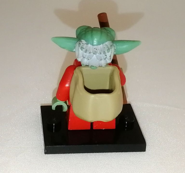 Lego Star Wars Santa Yoda Minifigure sw0358 From Star Wars Advent Calendar 2011