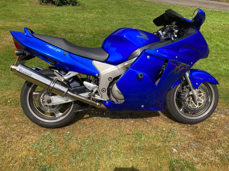 Honda, Super Blackbird CBR XX.
