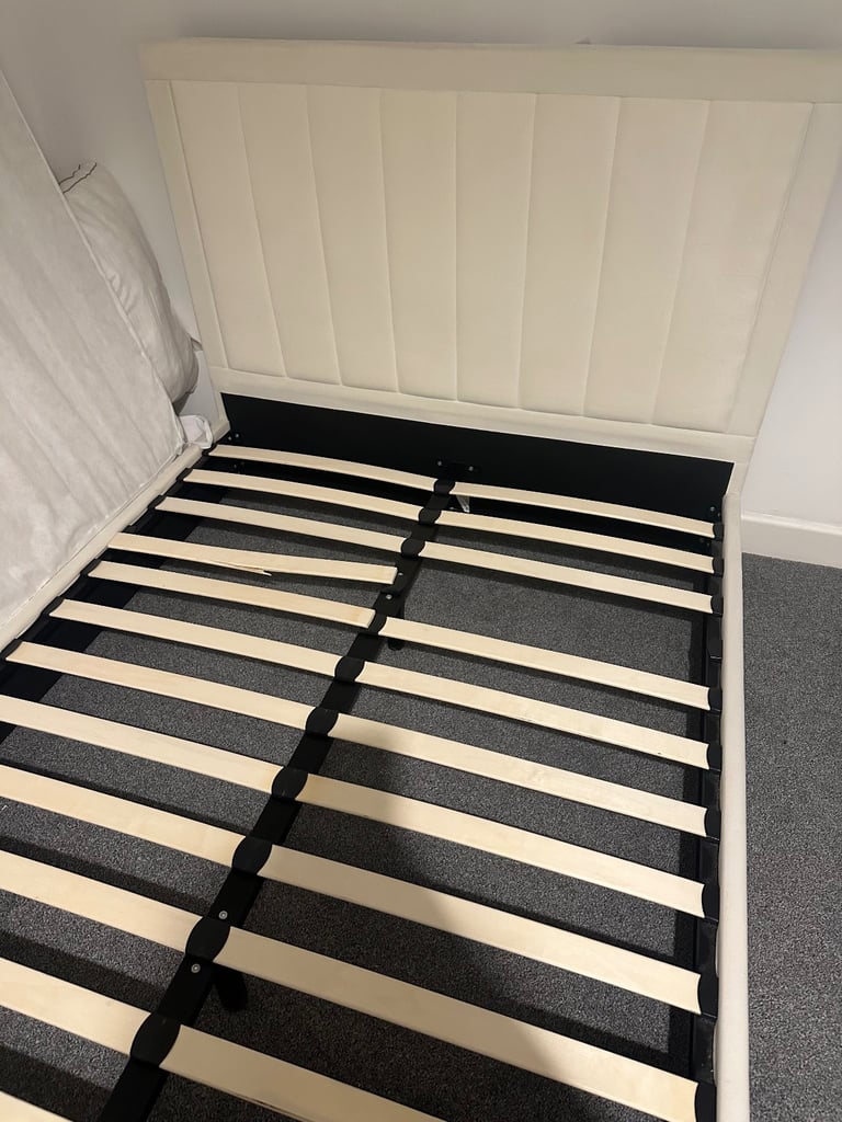 Double bed frame 