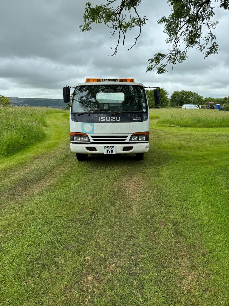 Isuzu NPR 65 P Breakdown Truck