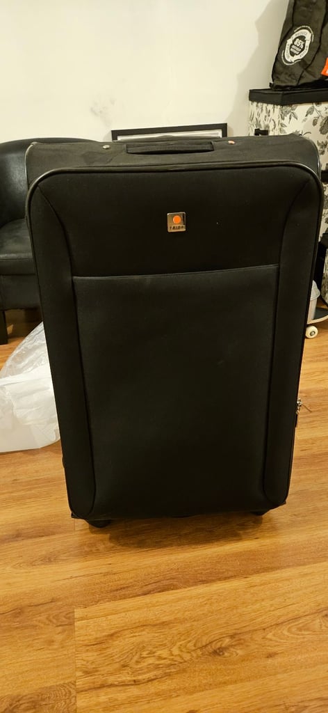 Large Trip Suitcase with extra small bag 
