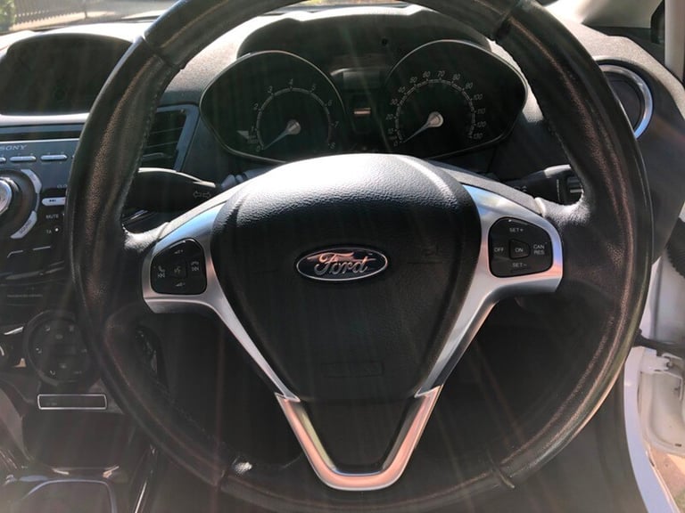 Ford Fiesta TITANIUM