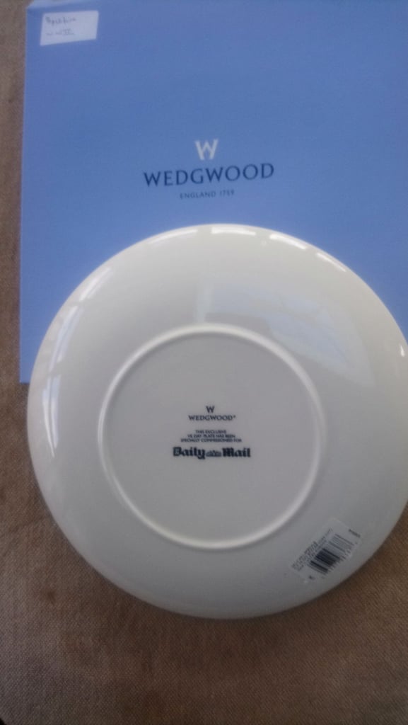 V.E. Day Commemorative Plate