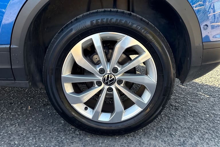 2022 Volkswagen T-Roc 1.0 TSI Life Euro 6 (s/s) 5dr SUV PETROL Manual