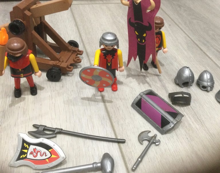 Playmobil Knights Castle bundle figures, headgear, accessories and stone launcher toys
