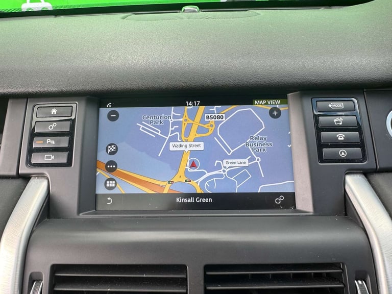 2017 Land Rover Discovery Sport 2.0 Discovery Sport HSE TD4 4WD 5dr SUV Diesel Manual