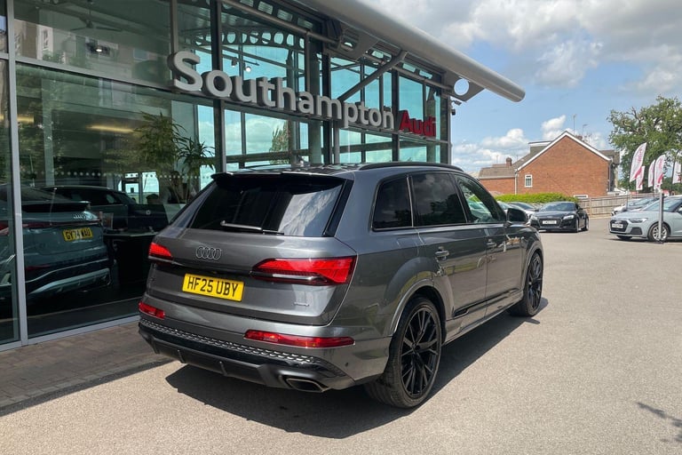 2025 Audi Q7 3.0 TFSI V6 55 Black Edition SUV 5dr Petrol Tiptronic quattro Euro 6 (s/s)  ESTATE P...