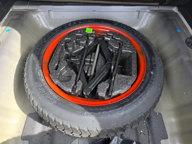 2018 Hyundai IONIQ 1.6 h-GDi Premium SE Hatchback 5dr Petrol Hybrid DCT Euro 6 (s/s) (141 ps) Hat...