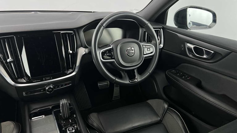 2021 Volvo V60 2.0 B3P R DESIGN 5dr Auto Estate Petrol Automatic