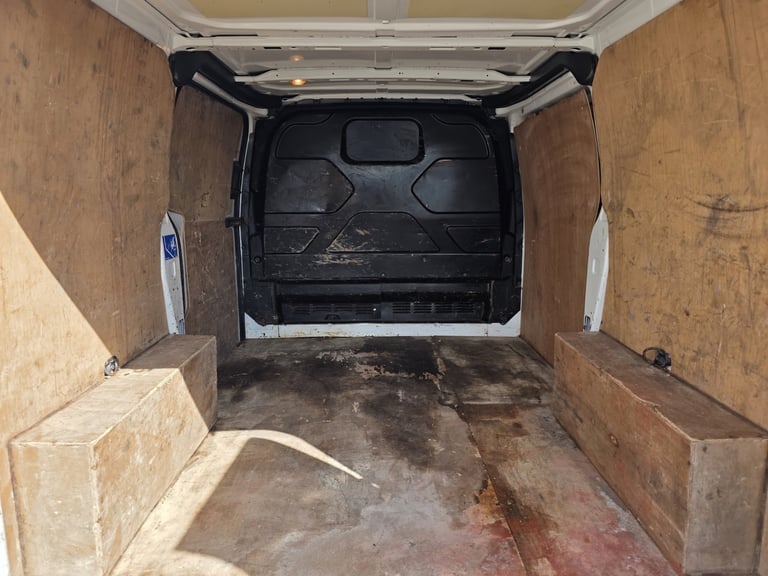 2015 Ford Transit Custom 2.2 TDCi 100ps Low Roof Van PANEL VAN Diesel Manual