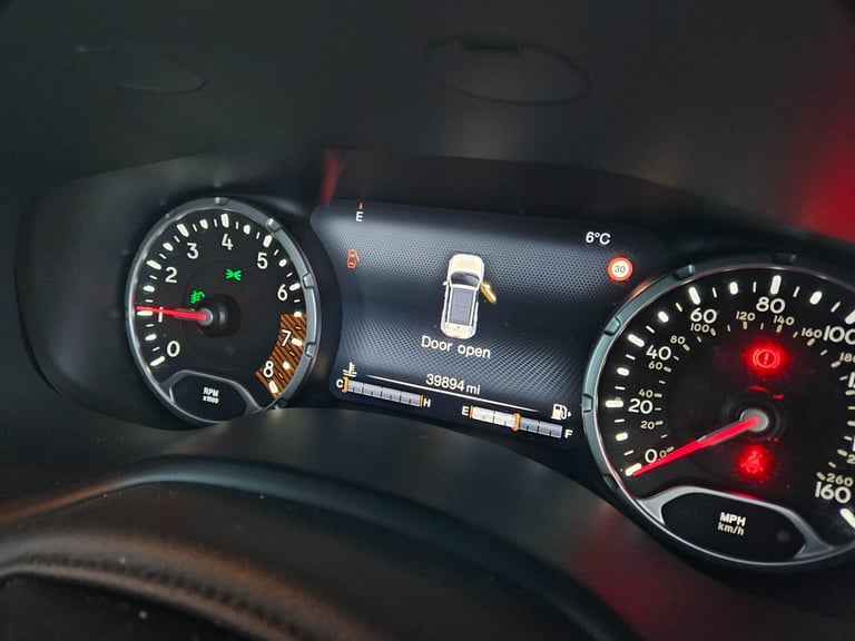 2022 72 Jeep Renegade 1.0 T3 GSE Limited White 5dr Damaged Repaired