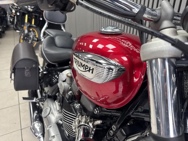 2021 Triumph BONNEVILLE SPEEDMASTER 1200cc bobber cruiser adventure