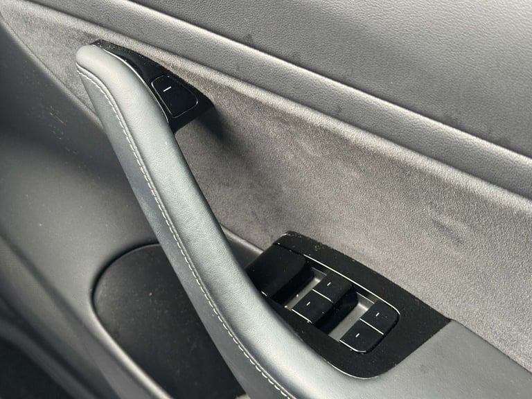 2020 Tesla Model 3 ModeL 3 Performance AWD 4WD 4dr - NATIONAL DELIVERY* Saloon Electric Automatic