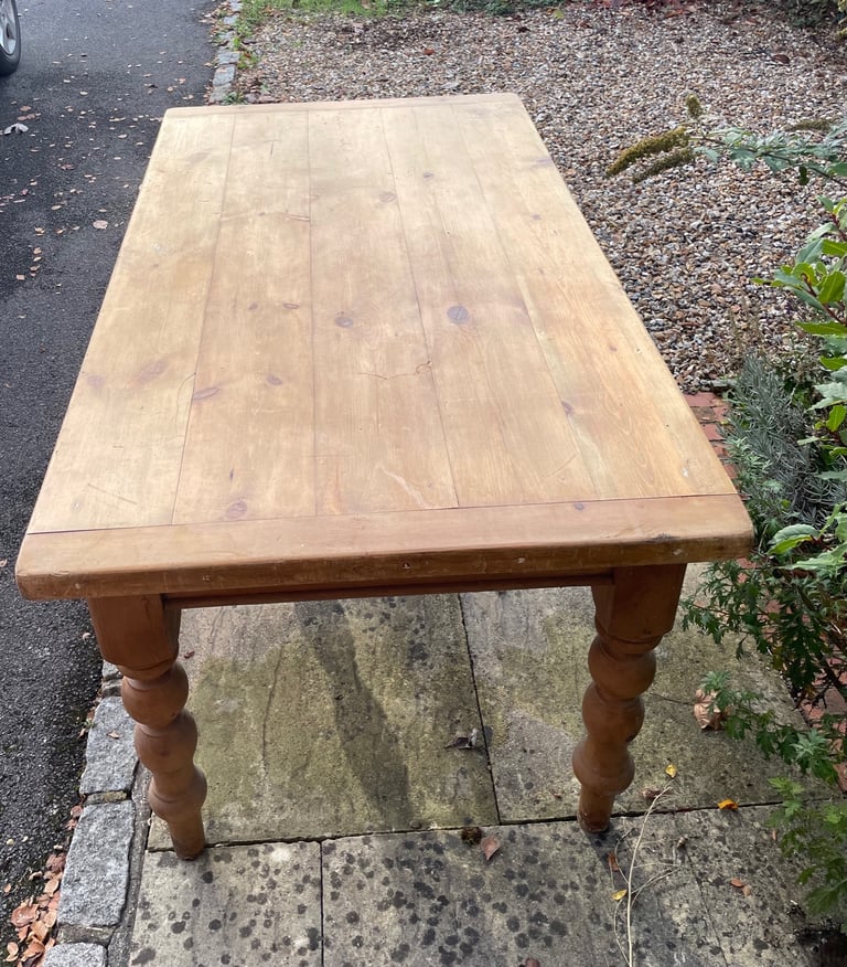 Pine Kitchen Table