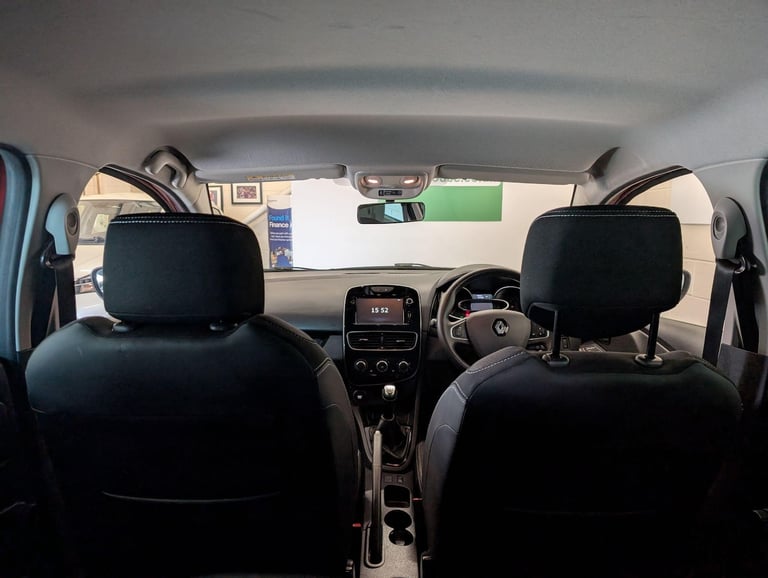 2019 Renault Clio 0.9 TCe Iconic Euro 6 (s/s) 5dr HATCHBACK Petrol Manual