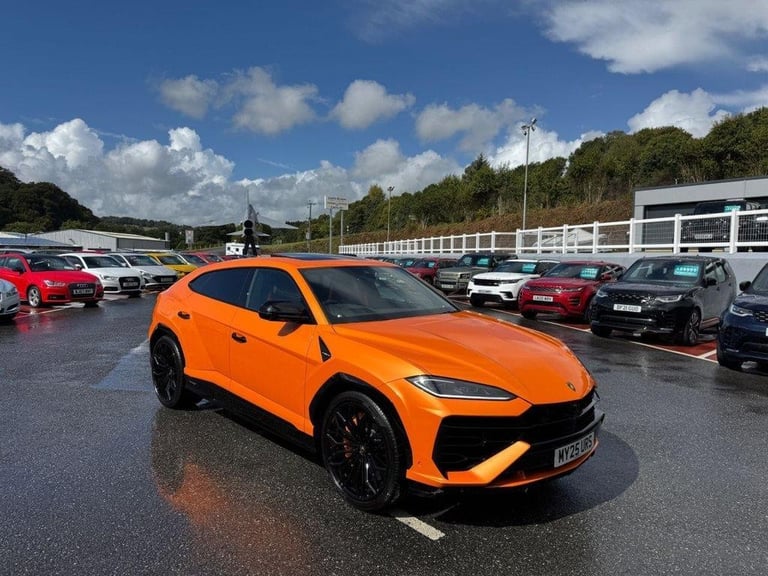 image for 2025 New-25 LAMBORGHINI URUS SE 4.0 V8 HYBRID 789bhp in Arancio Borealis VAT Q