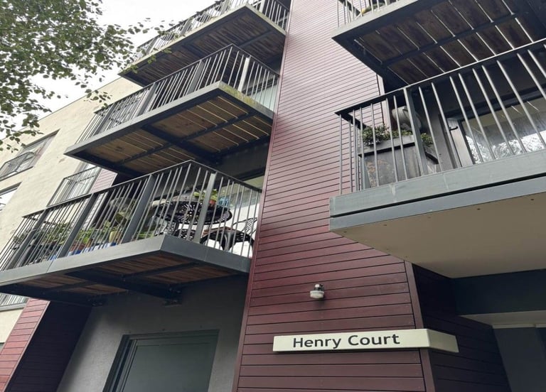 image for 2Bed 2Bath 1st floor flat to rent in Stanmore - Henry Court