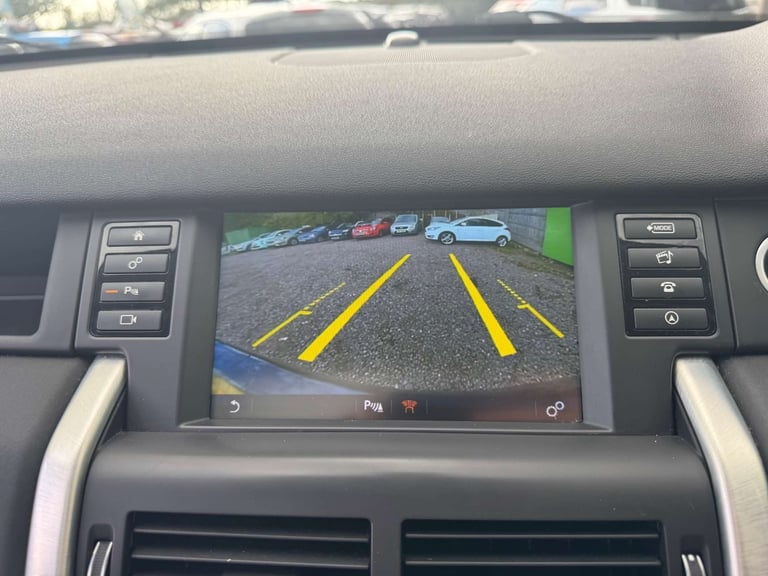 2017 Land Rover Discovery Sport 2.0 Discovery Sport HSE TD4 4WD 5dr SUV Diesel Manual