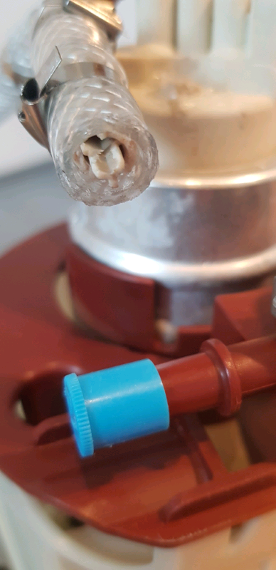 Porsche 996 turbo fuel pump and swirl pot