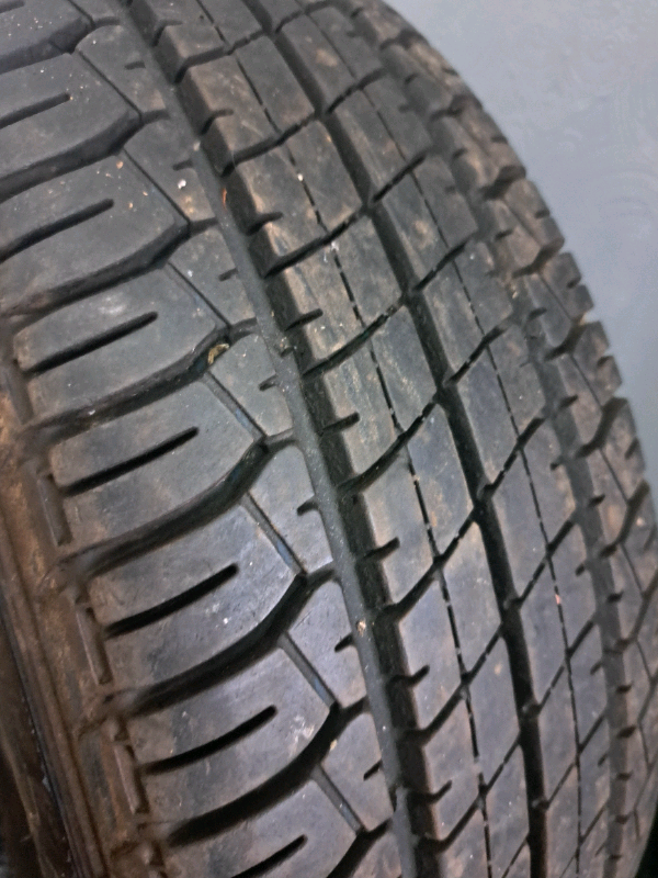 195/60 R15 88 V WHEEL AND TYRE (DUNLOP)