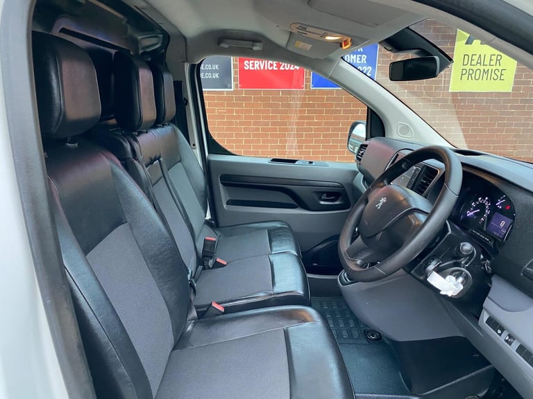 2019 Peugeot Expert 2.0 BlueHDi 1400 Professional Standard Panel Van MWB Euro 6 (s/s) 6dr PANEL V...