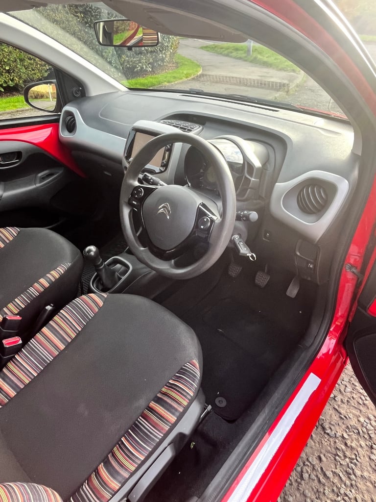 Citroen, C1, Hatchback, 2014, Manual, 998 (cc), 5 doors