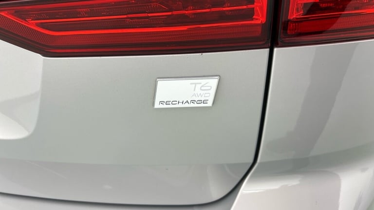 2023 Volvo XC60 2.0 T6 [350] RC PHEV Core Bright 5dr AWD Gtron ESTATE PETROL/ELECTRIC Automatic