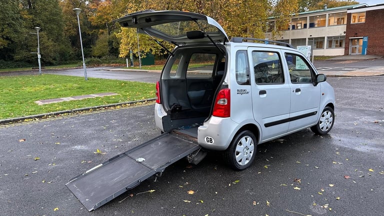 image for 2001 Suzuki Wagon R 1.3 GL 5dr Auto ESTATE Petrol Automatic