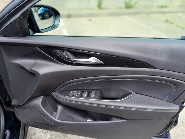 Vauxhall, INSIGNIA, Hatchback, 2018, Manual, 1956 (cc), 5 doors