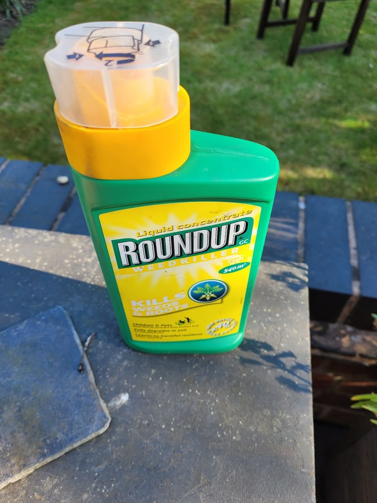 ROUNDUP LIQUID CONCENTRATE 550ML DOES 540m2