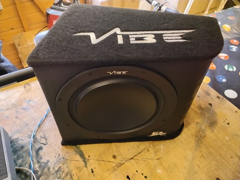 Subwoofer and amp 