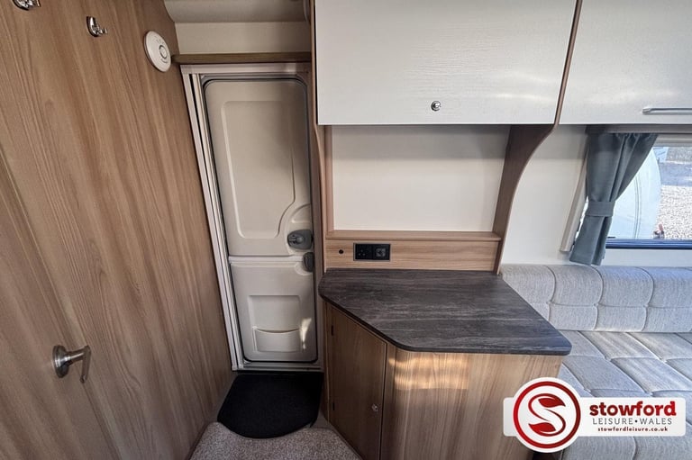 2017, Bailey Pursuit II Plus 400/2, Pre-Owned Caravan