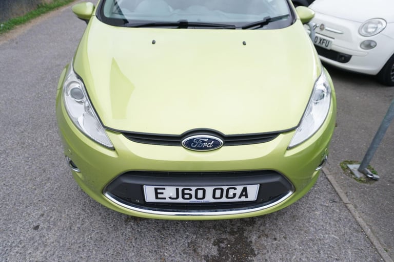 2010 Ford Fiesta 1.6 Titanium 5dr HATCHBACK Petrol Manual