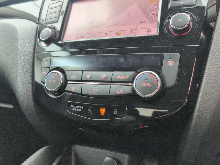 2020 Nissan Qashqai 1.3 DIG-T Acenta Premium SUV 5dr Petrol Manual Euro 6 (s/s) (140 ps) - ALLO H...