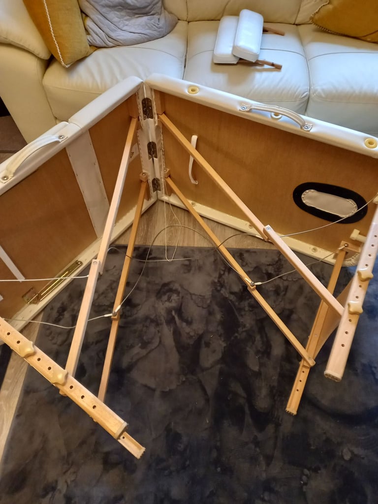 CREAM massage couch - mobile