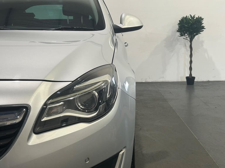 2016 Vauxhall Insignia 1.6 CDTi ecoFLEX SE Euro 6 (s/s) 5dr HATCHBACK Diesel Manual