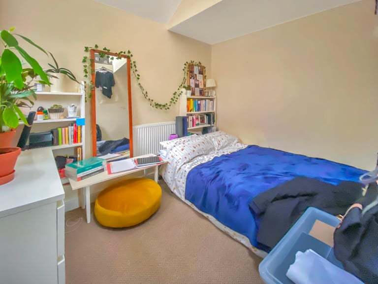 4 bedrooms in Hayfield Road, Oxford, OX2 Book Online - The Rent Guru {287}