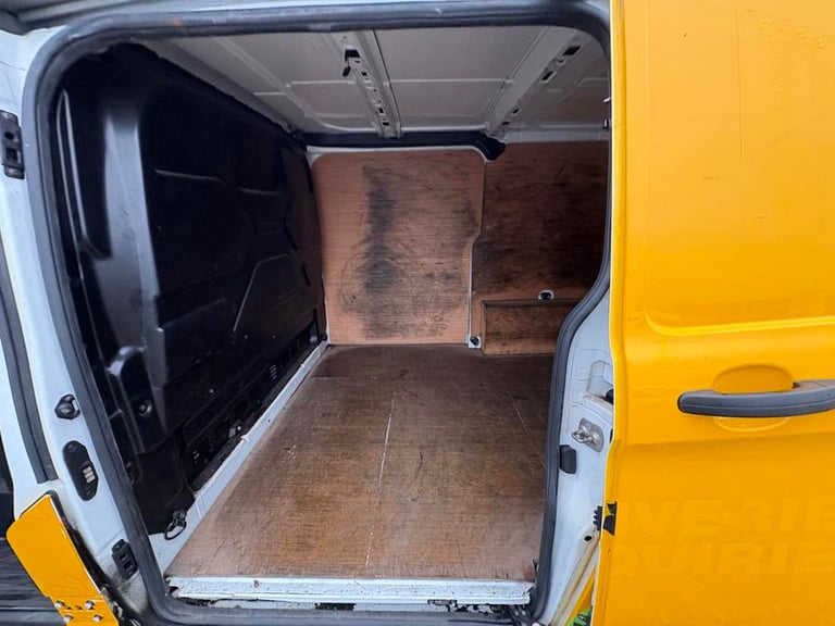 2020 Ford Transit Custom 2.0 EcoBlue 105ps Low Roof Leader Van PANEL VAN DIESEL Manual
