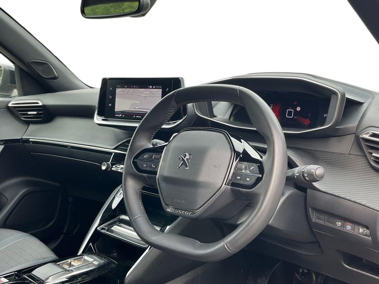  Peugeot 2008 SUV 1.2 Puretech Allure Premium  Plus Suv 5dr Petrol Eat Euro 6