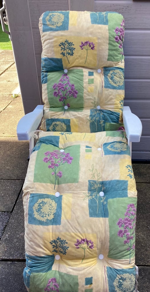 Sun lounger padded Garden chair 