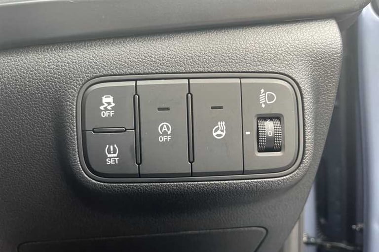 2024 Hyundai i20 1.0 T-GDi Premium Hatchback 5dr Petrol DCT Euro 6 (s/s) (100 ps) Hatchback Petro...