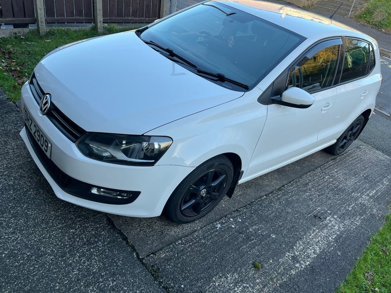 image for Volkswagen, POLO, Hatchback, 2011, Manual, 1198 (cc), 5 doors