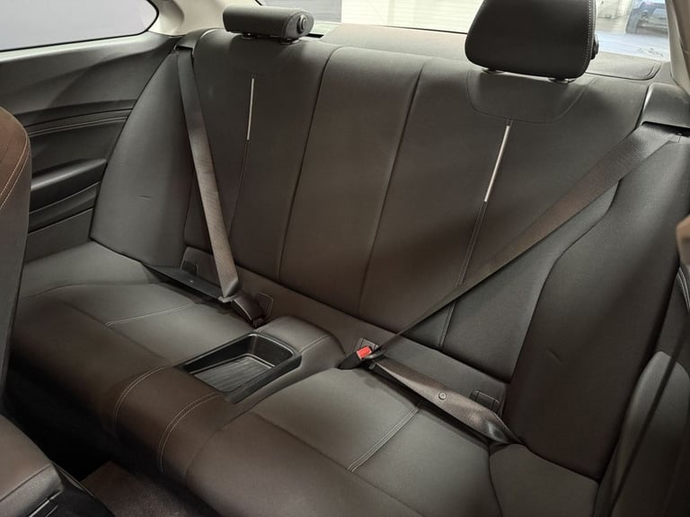 2015 BMW 2 Series 218i Sport 2dr COUPE PETROL Manual