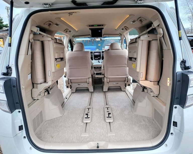 2013 FRESH IMPORT TOYOTA VELLFIRE ALPHARD HYBRID AUTOMATIC 7 SEATER ULE FREE