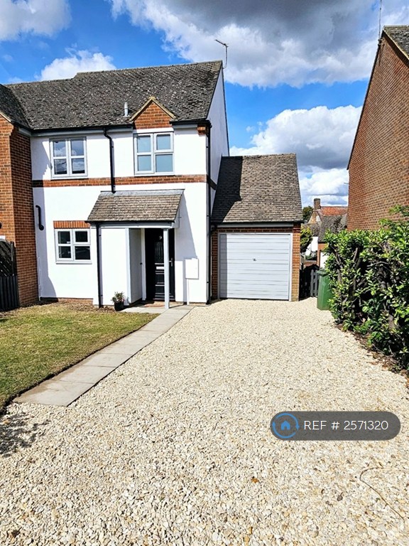 3 bedroom house in Church Street, Gawcott, Buckingham, MK18 (3 bed) (#2571320)