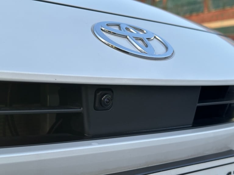 2023 TOYOTA PRIUS 2L Petrol Hybrid Electric Euro 6 Sunroof Leather 5 Seater 5dr