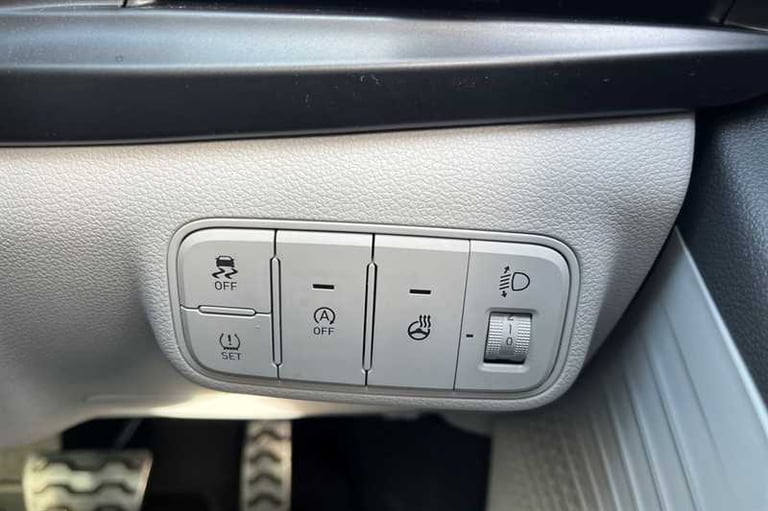 2024 Hyundai BAYON 1.0 T-GDi Ultimate SUV 5dr Petrol DCT Euro 6 (s/s) (100 ps) SUV Petrol Automatic