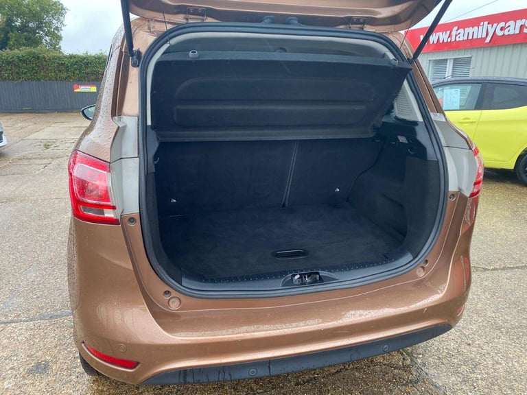 FORD B-MAX 1.6 TITANIUM LOW MIELAGE FULL HISTORY CAMBELT REPLACED SERVICE MOT