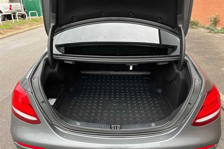 2020 Mercedes-Benz E-Class 2.0 E200 AMG Line Edition (Premium) Saloon 4dr Petrol G-Tronic+ Euro 6...