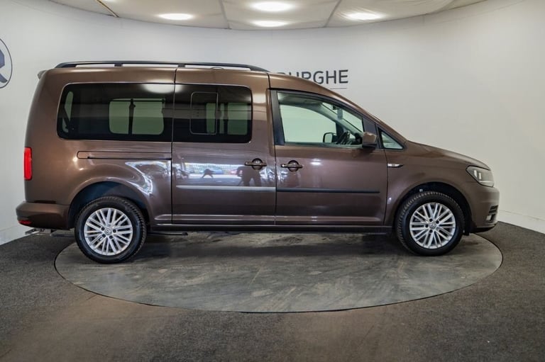 2018 68 VOLKSWAGEN CADDY MAXI 2.0 TDI C20 MAXI COMBI VAN 5DR DIESEL MANUAL FWD (